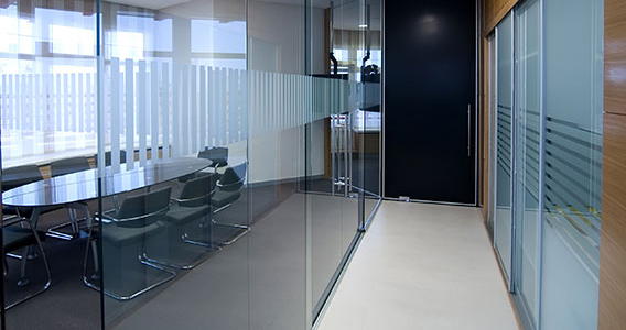 Glass Manifestation